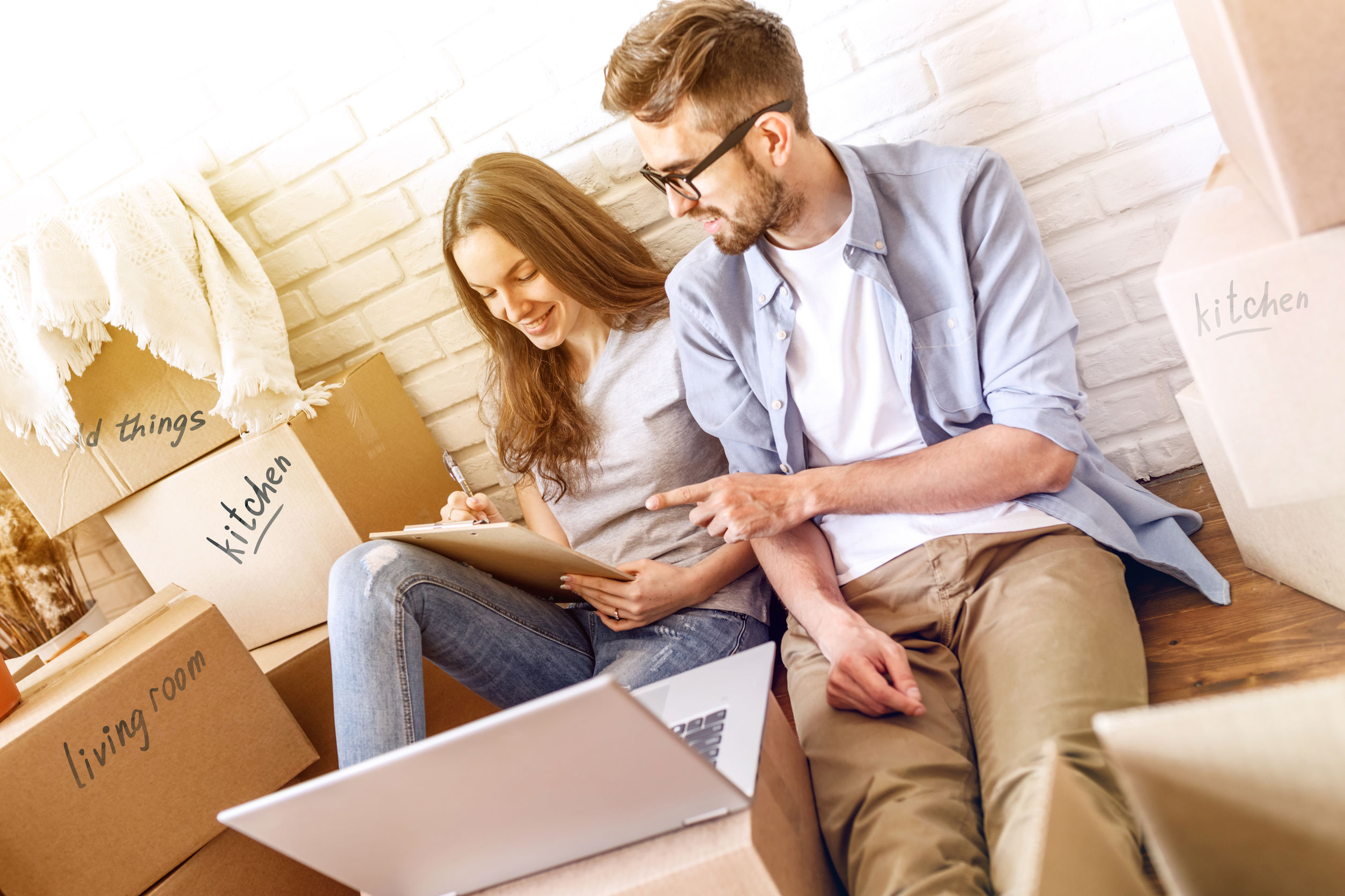 Moving Checklist: What to Do Before Moving Into Your Apartment